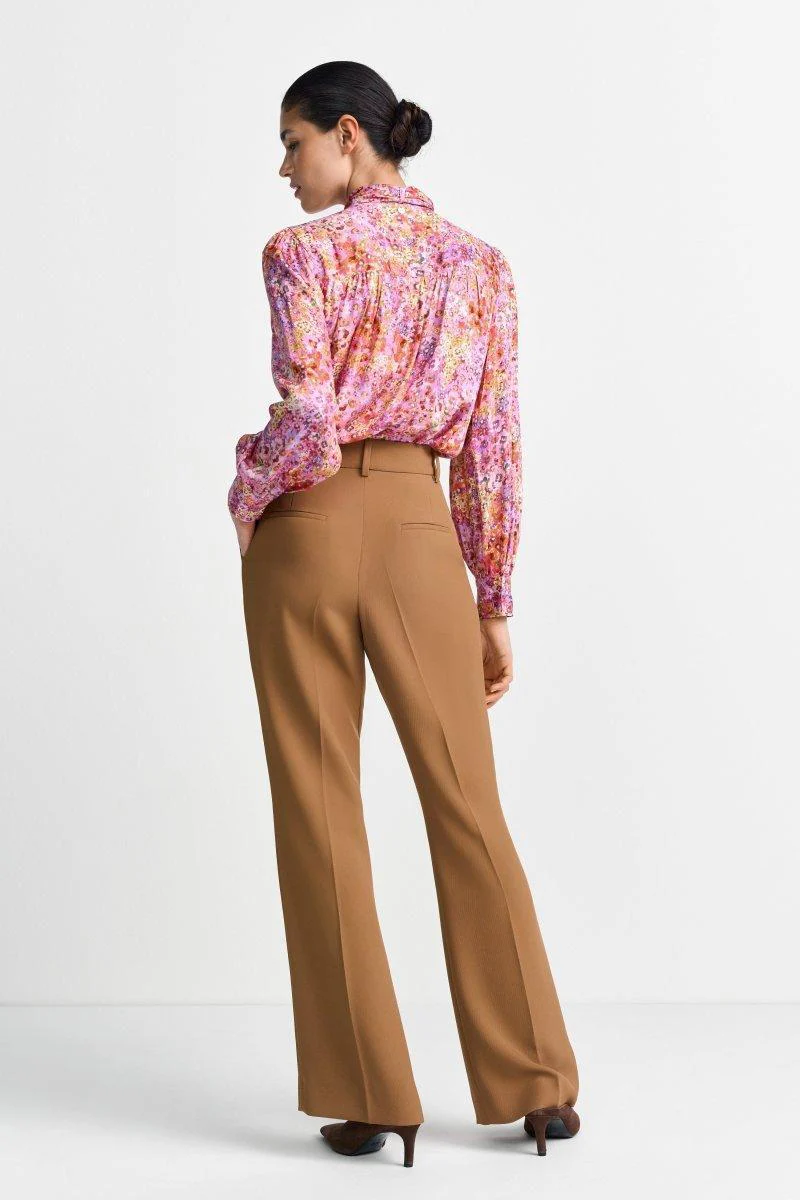 Camelfarbene Stoffhose - Image 2