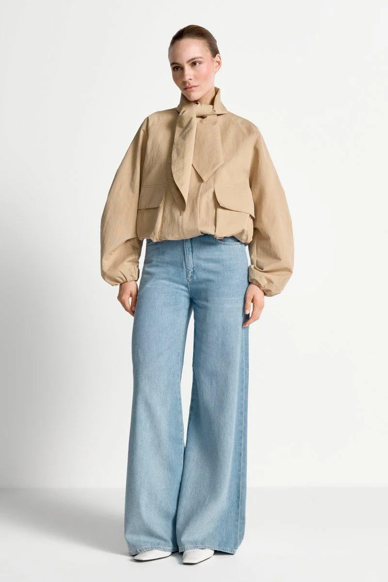 Hellblaue Wide-Leg-Jeans