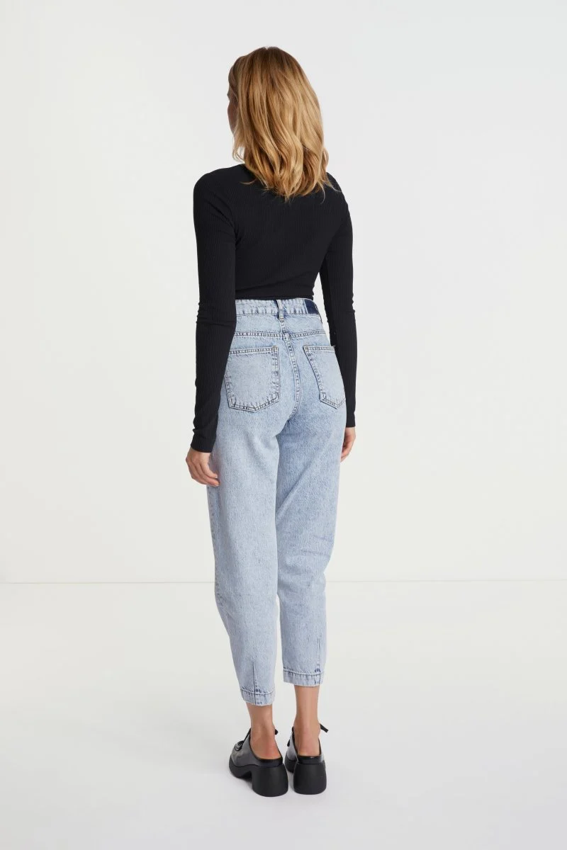 Rib-Longsleeve mit Rundhals - Image 14