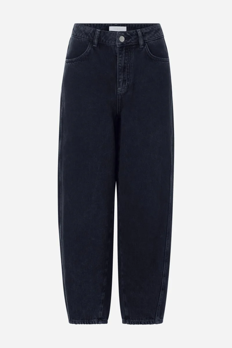 Denim im Barrel Fit - Image 7