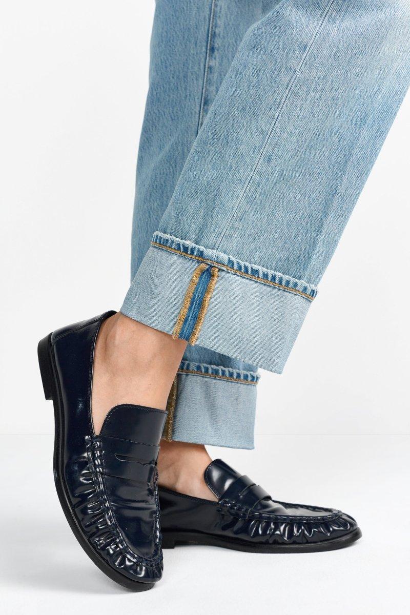 Hellblaue Straight-Leg-Jeans - Image 5