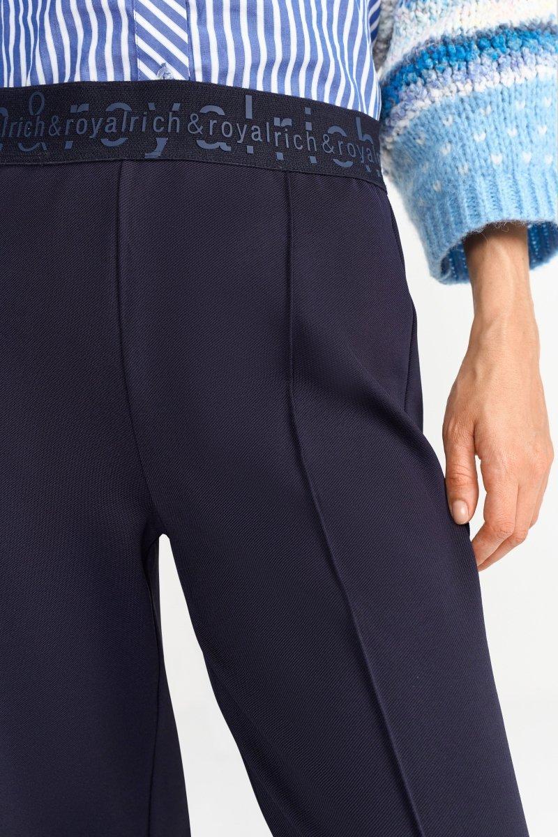 Stretchhose mit Ziernaht - Image 10